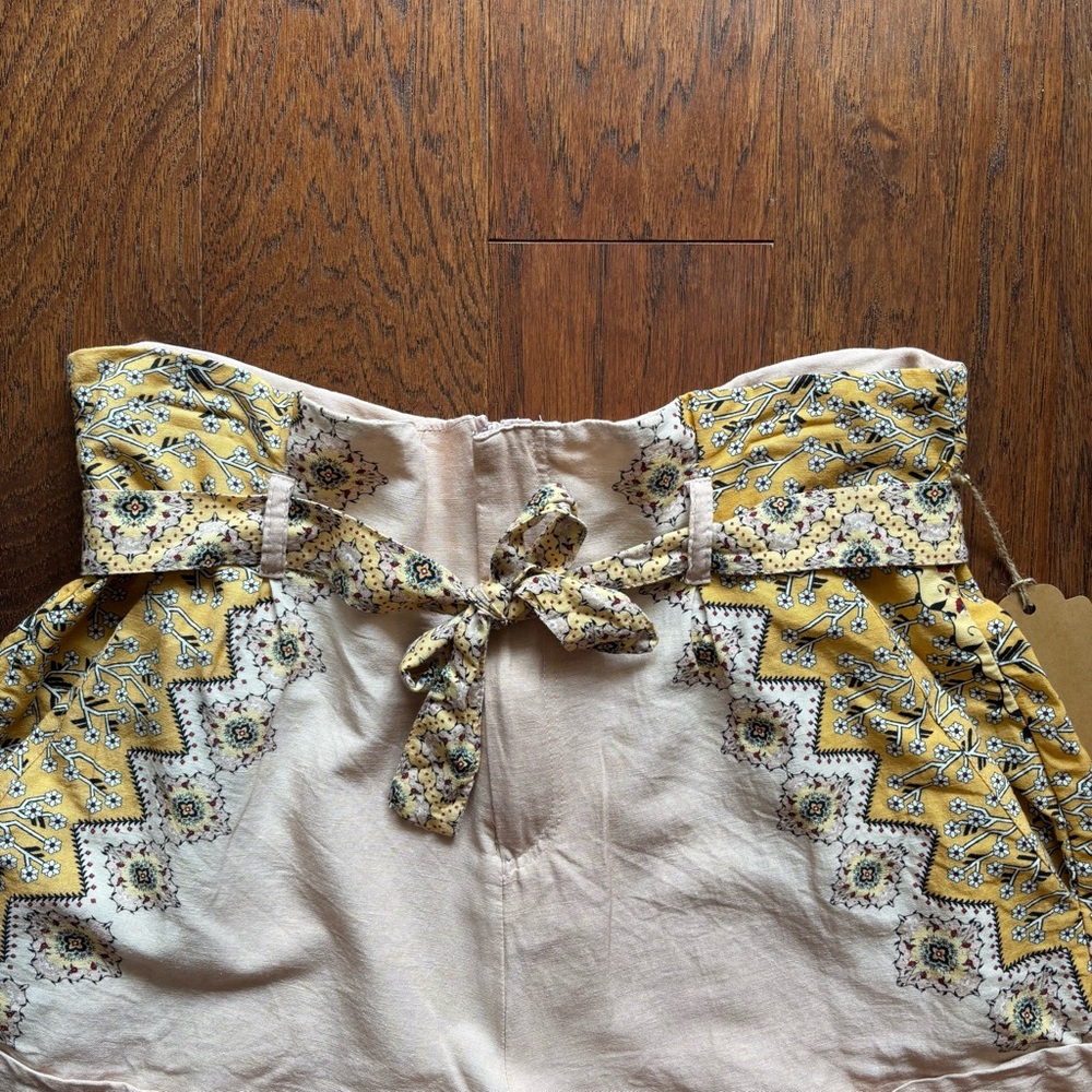Agua Bendita Pink & Yellow Linen Blend High Waist Shorts – Size L - Picture 8 of 10